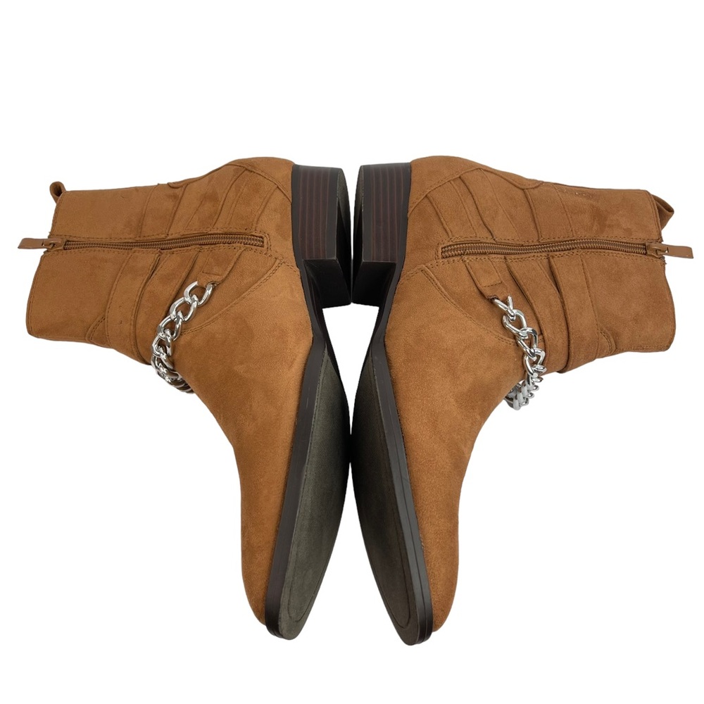 Metropolitan View Bootie With Chain - Picture 3 of 8